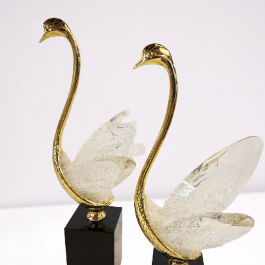 ARTISTIC SWAN