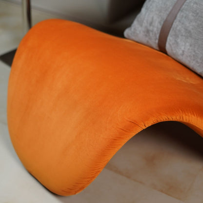 TONGUE CHAIR