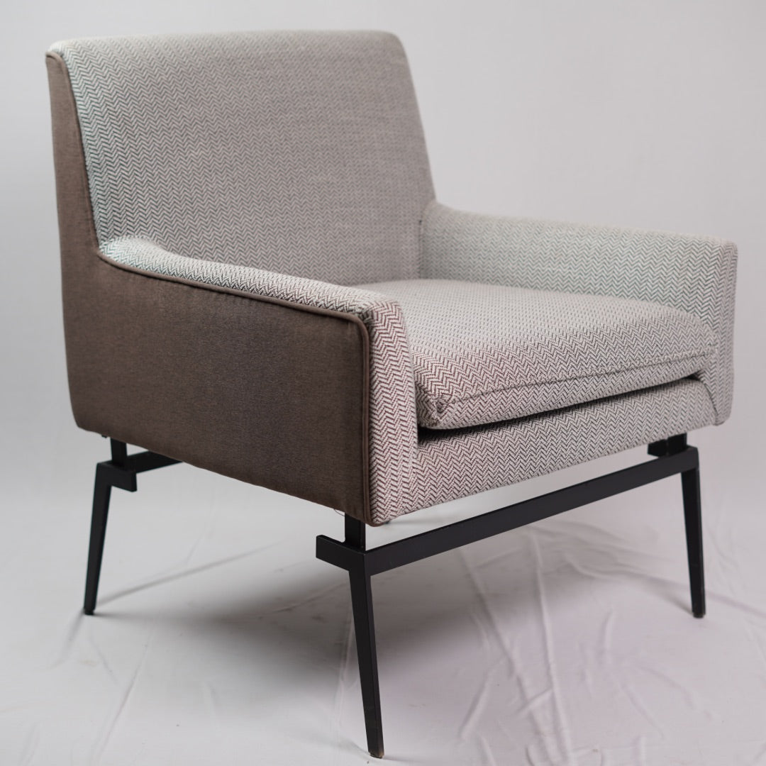 HIGH BACK LEISURE CHAIR