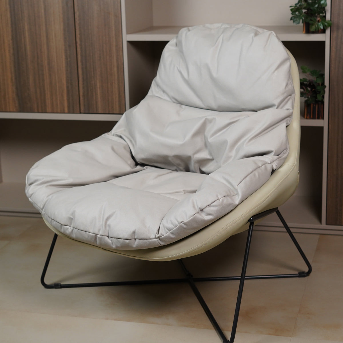 LEISURE CHAIR