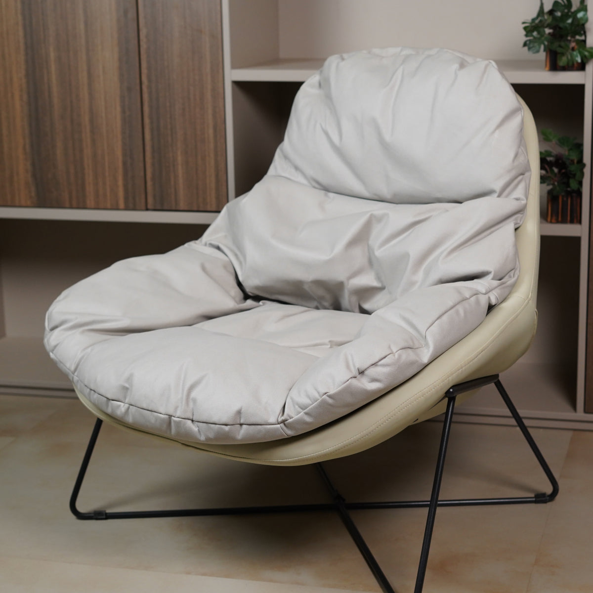 LEISURE CHAIR