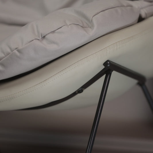 LEISURE CHAIR