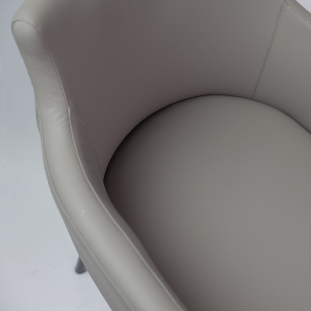 HALF REVOLVING DINING CHAIR