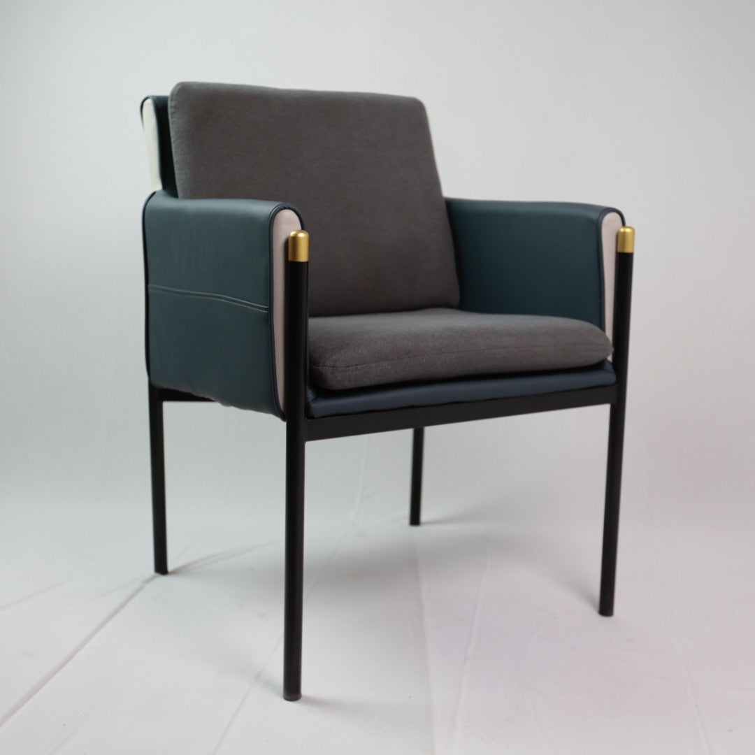 LEATHER CUSION DINING CHAIR